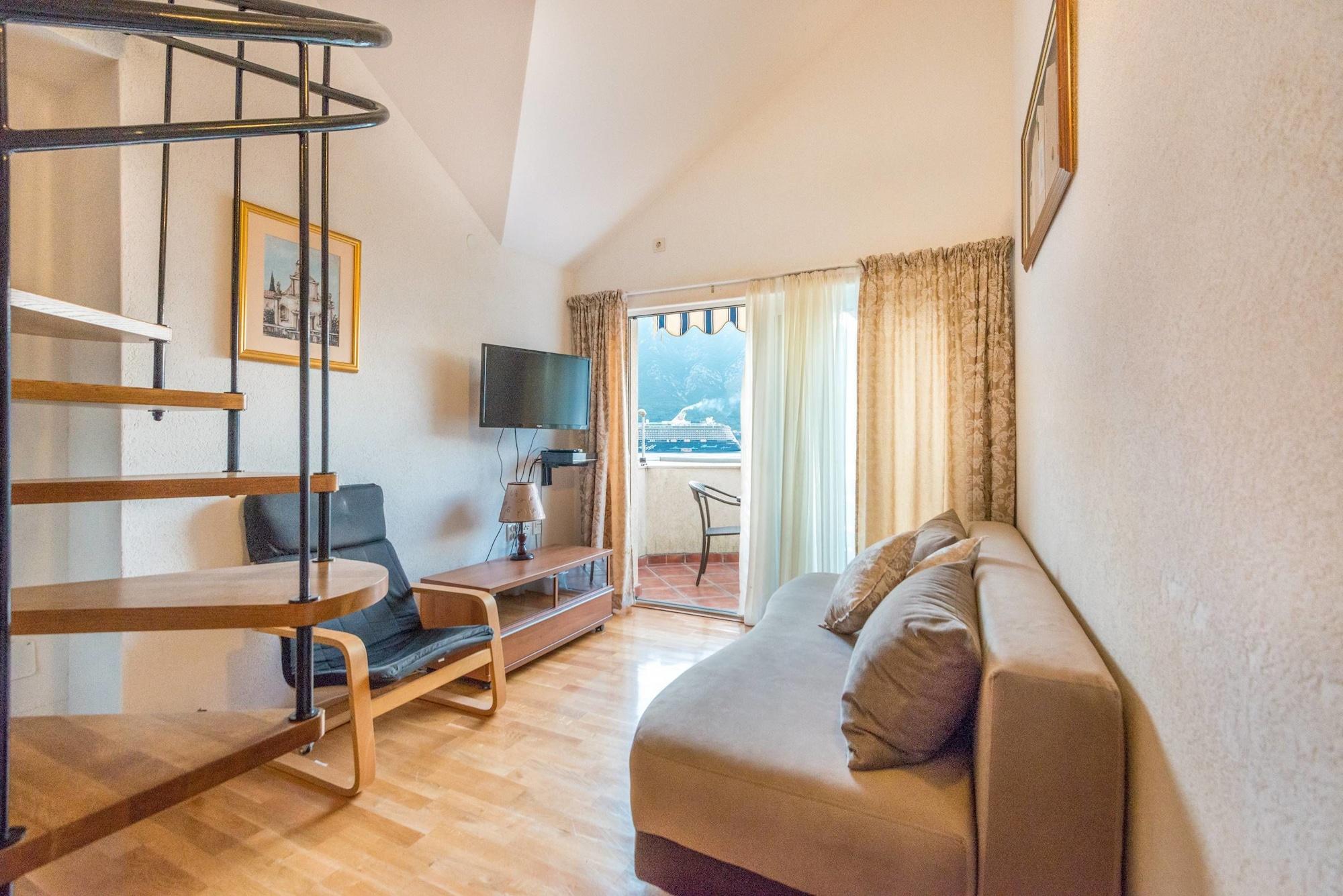 Apartments Ivardic Kotor Ngoại thất bức ảnh