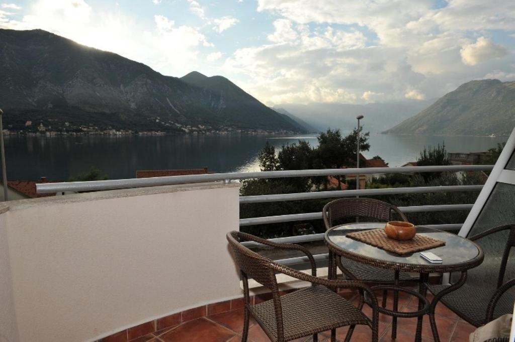 Apartments Ivardic Kotor Phòng bức ảnh