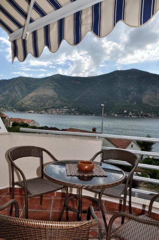 Apartments Ivardic Kotor Phòng bức ảnh