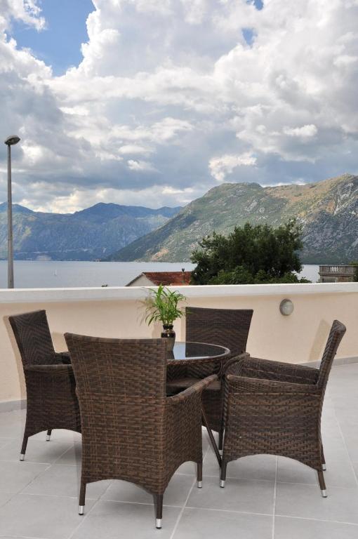 Apartments Ivardic Kotor Ngoại thất bức ảnh