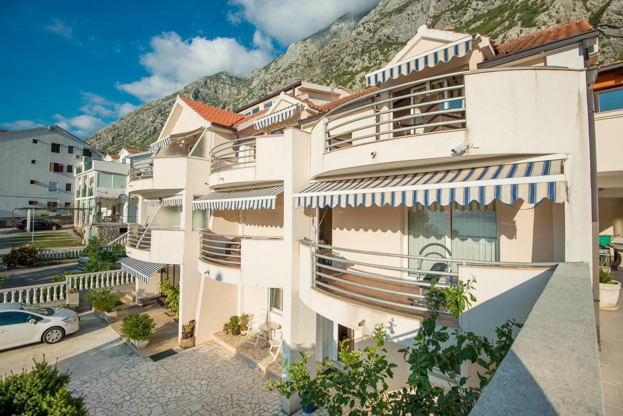 Apartments Ivardic Kotor Ngoại thất bức ảnh